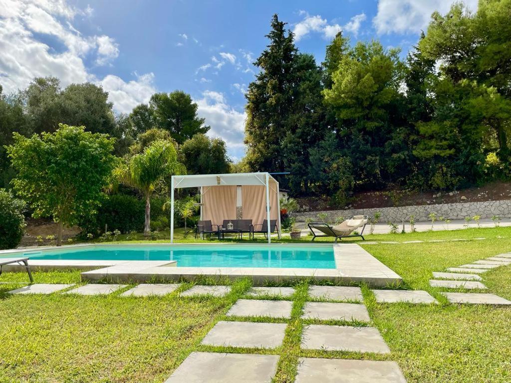 Vila Strelitzia'S House With Heated Pool From December 2024, Private Garden And Private Parking & Wi-Fi Avola Exteriér fotografie